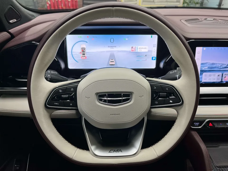 Geely Monjaro 2.0TD High-power Automatic 4WD Flagship Model 2024 — миниатюра 5