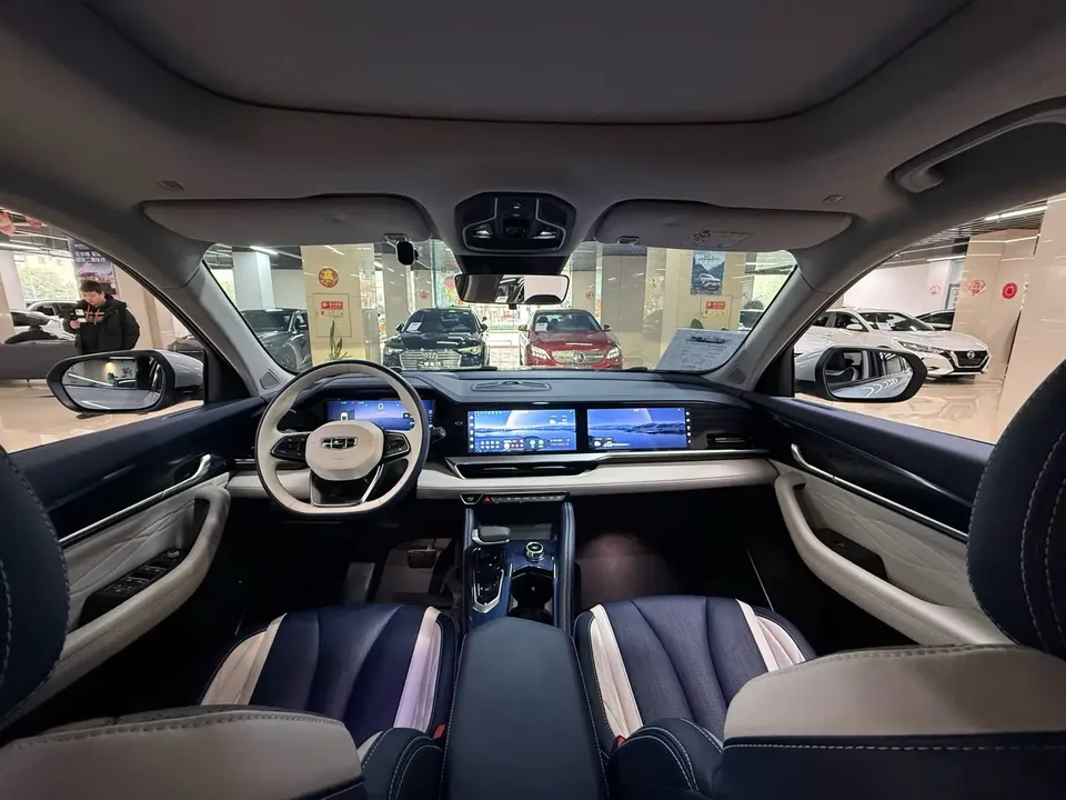 Geely Monjaro 1.5T Thor HiF Hybrid Edition Super Rui 2022 — миниатюра 3