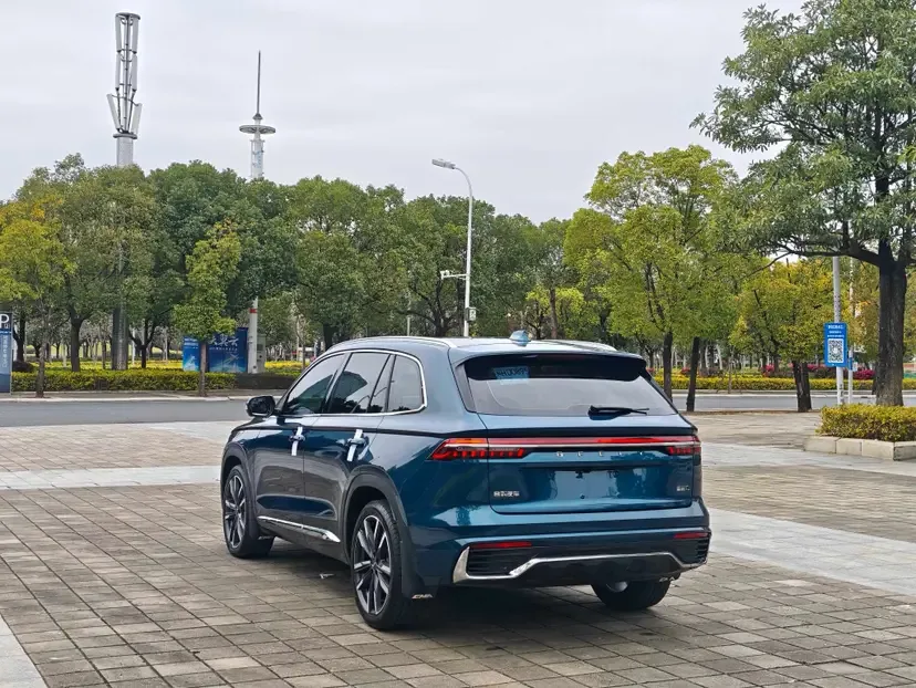 Geely Monjaro 2.0TD DCT EVO 2WD Premium Edition 2022 — миниатюра 4