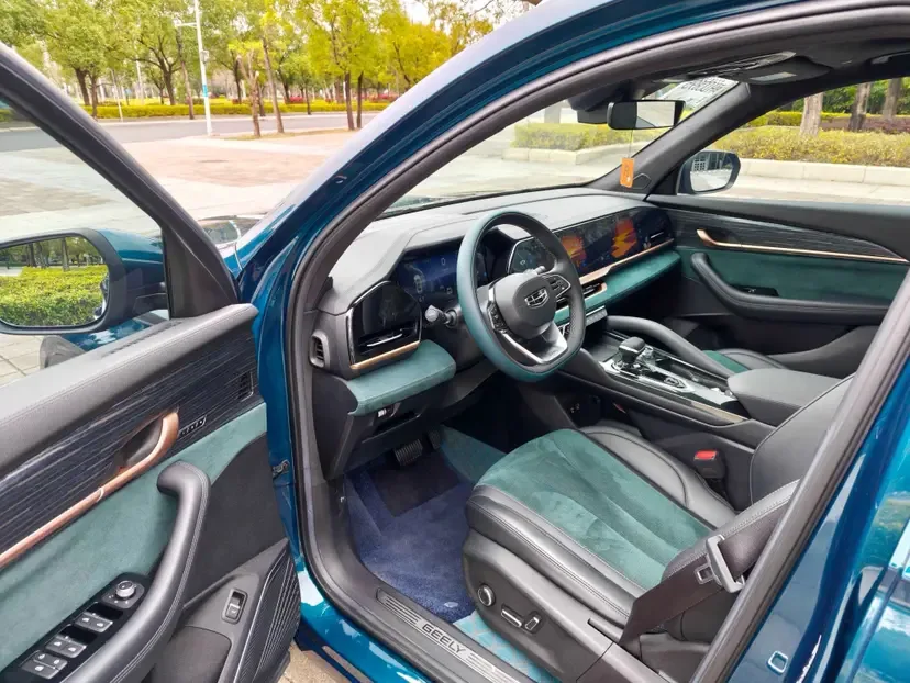 Geely Monjaro 2.0TD DCT EVO 2WD Premium Edition 2022 — миниатюра 5