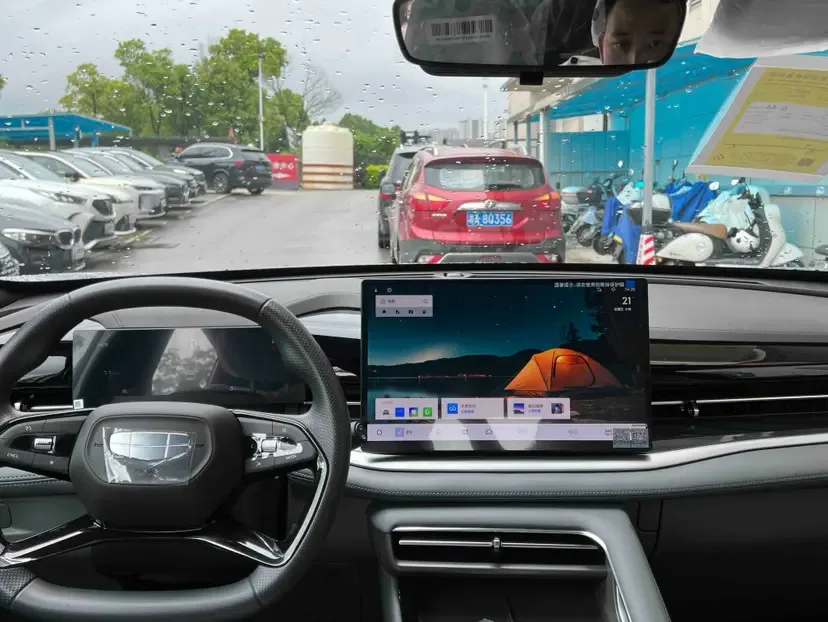 Geely Atlas Boyue 2026 1.5TD Yearning 2026 — миниатюра 3
