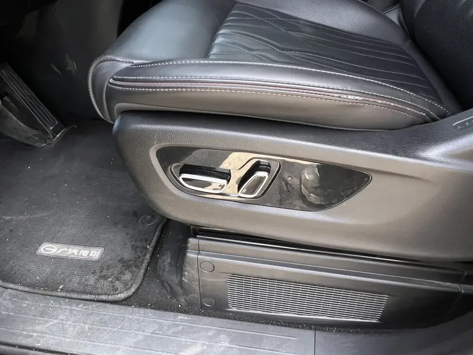 GAC Trumpchi M8 Trumpchi M8 2023 Master Series 390T Premium Edition 2023 — миниатюра 3