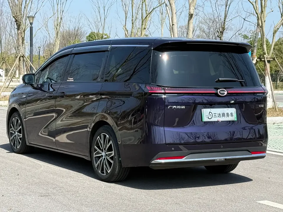 GAC Trumpchi E8 PHEV Trumpchi E8 PHEV 2024 2.0ATK 150km MAX version 2024 — миниатюра 2