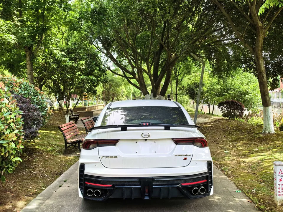 GAC Trumpchi Shadow Leopard 400T Automatic R Max Edition 2023 — миниатюра 2