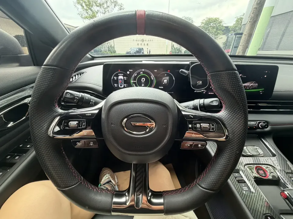 GAC Trumpchi Empow Shadow Leopard 2023 2.0L DHT Intelligent Hybrid 2023 — thumbnail 5