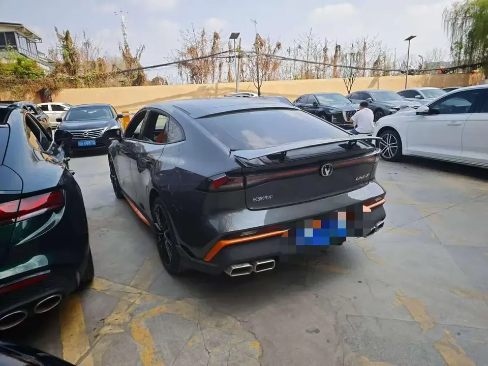 Changan UNI-V Changan UNI-V 2024 1.5T Premium Sports 2024 — thumbnail 4