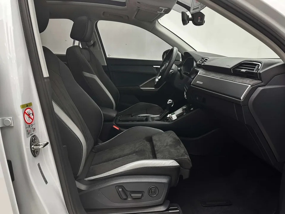 Audi Q3 Audi Q3 2022 35 TFSI Fashionable and Dynamic 2022 — миниатюра 5