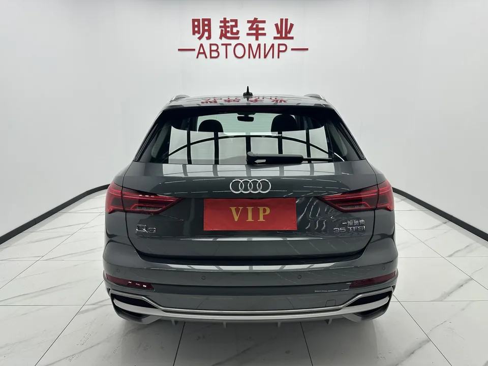 Audi Q3 Audi Q3 2023 35 TFSI Fashionable and Dynamic 2023 — миниатюра 2