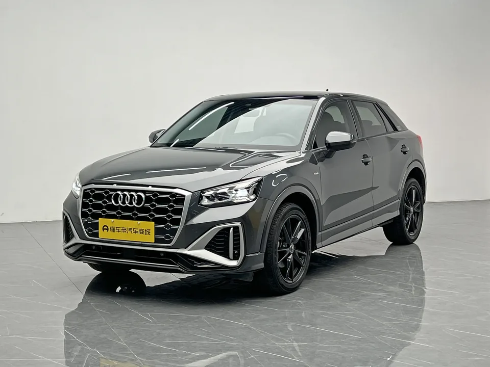 Audi Q2L Audi Q2L 2022 35 TFSI aggressive and dynamic model 2023 — фото 1, купить с доставкой в Москву