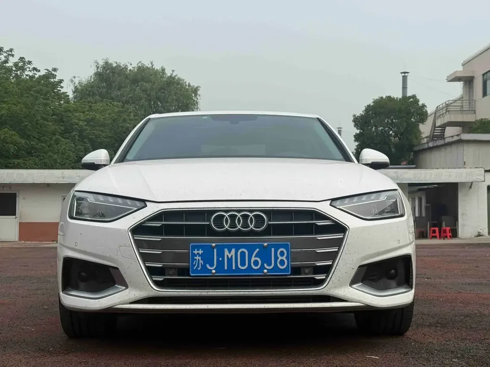 Audi a4 l 2022