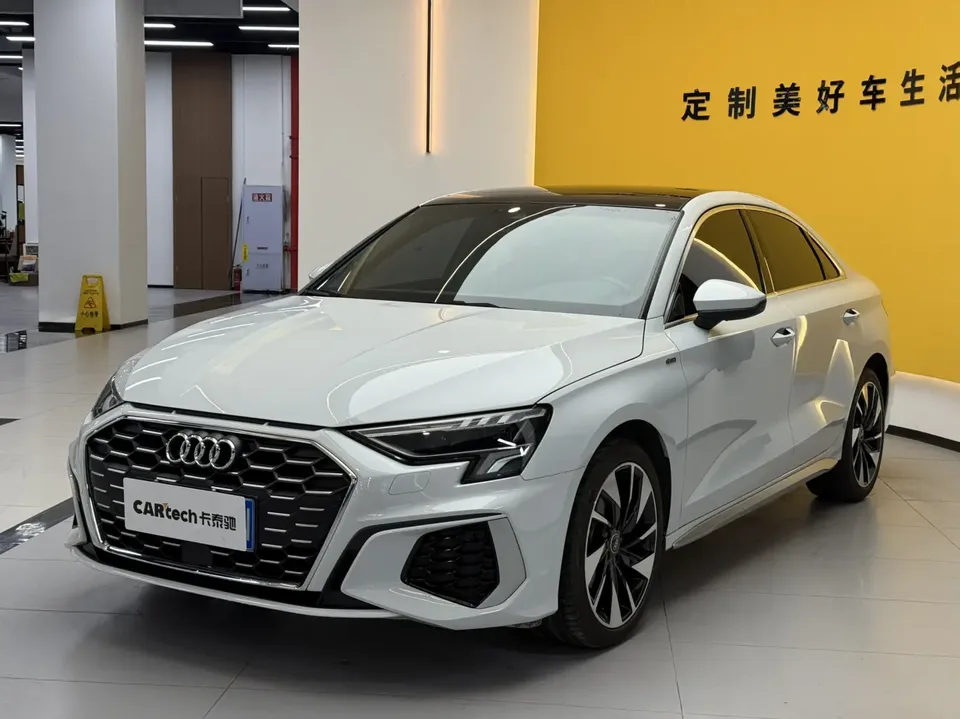 Audi A3 A3 2023 A3L Limousine 35 TFSI Fashion Sports 2024 — photo 1, buy with delivery to Moscow