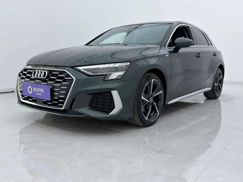 Audi A3 A3 2023 Sportback 35 TFSI stylish and sporty 2023 — photo 1, buy with delivery to Moscow
