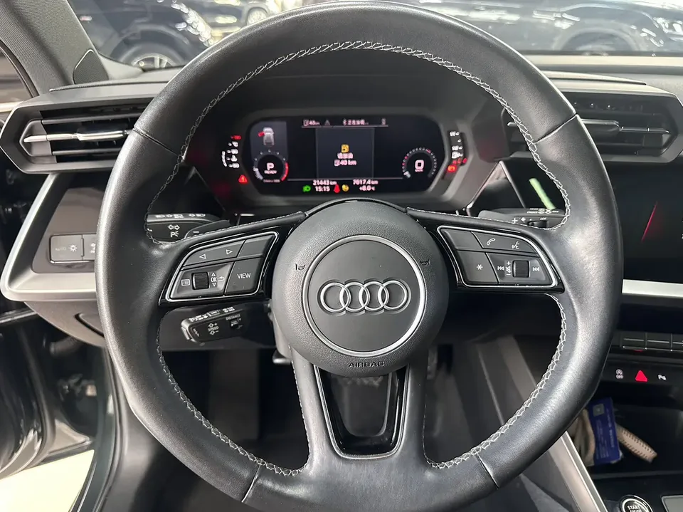 Audi A3 facelift Sportback 35 TFSI stylish and sporty 2023 — миниатюра 3