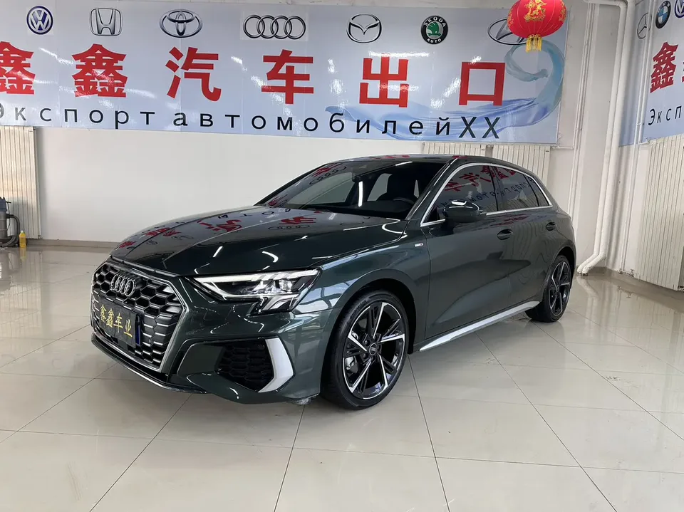 Audi A3 facelift Sportback 35 TFSI stylish and sporty 2023 — фото 1, купить с доставкой в Москву