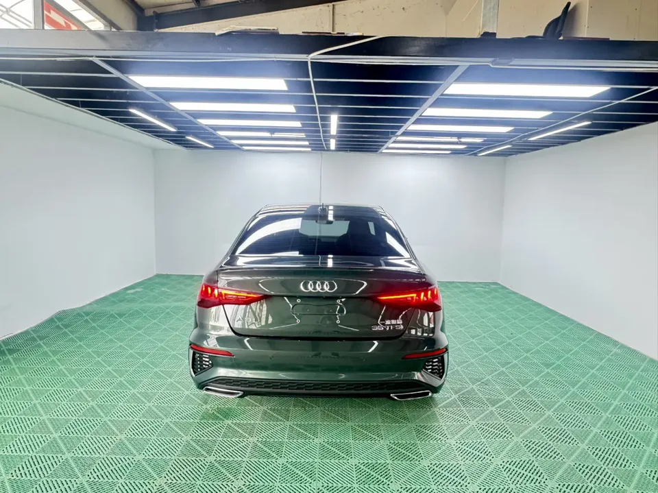 Audi A3 A3L Limousine 35 TFSI Fashion Sports 2022 — миниатюра 2