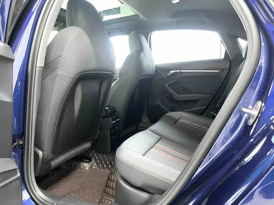 Audi A3 A3L Limousine 35 TFSI Fashion Sports 2022 — миниатюра 5