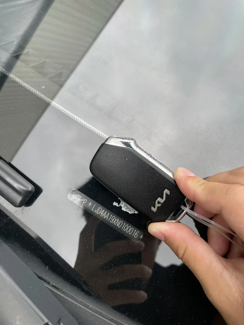 Kia KX1 1.4L CVT fun sunroof model 2022 — миниатюра 4