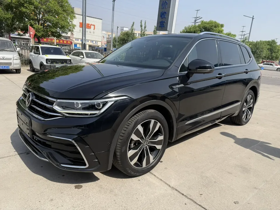 Volkswagen Tiguan L 2022
