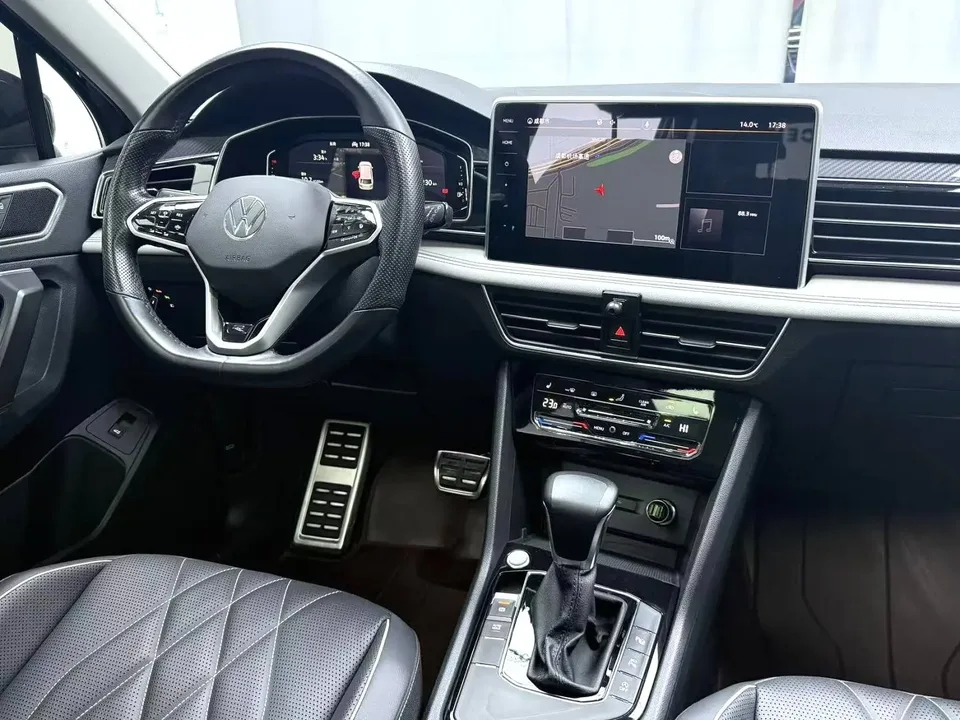 Volkswagen Tiguan L Tiguan L 2022 330TSI Automatic 2WD R-Line Enjoy Edition 2022 — миниатюра 4
