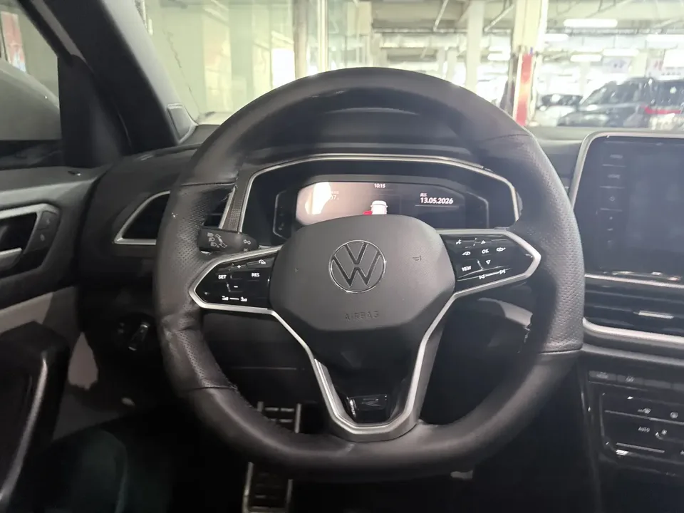 Volkswagen T-Roc 280TSI DSG Time Edition 2023 — миниатюра 4