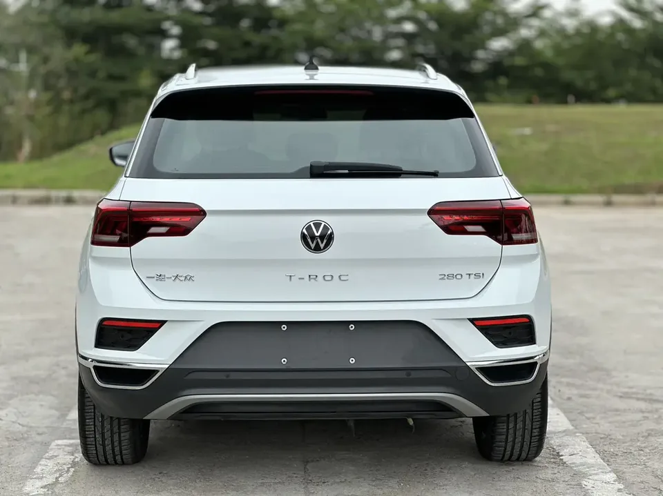 Volkswagen T-Roc Tange 280TSI DSG two-wheel drive comfort PLUS 2023 — миниатюра 5