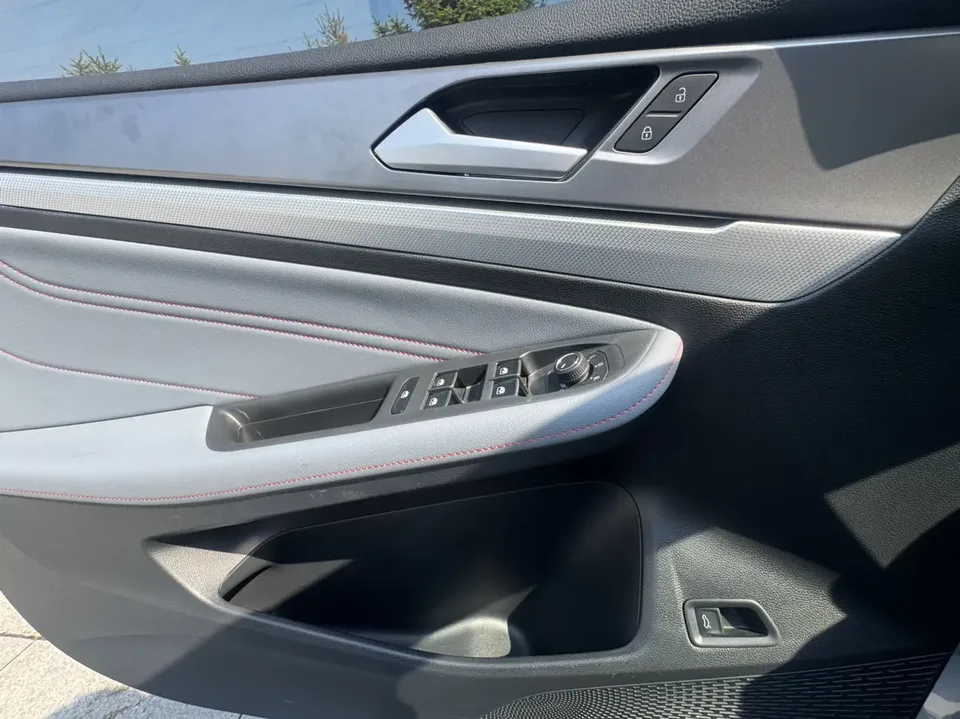 Volkswagen Lamando Lingdu 2022 Lingdu Lingdu L 280TSI DSG Cool Edition 2022 — thumbnail 4