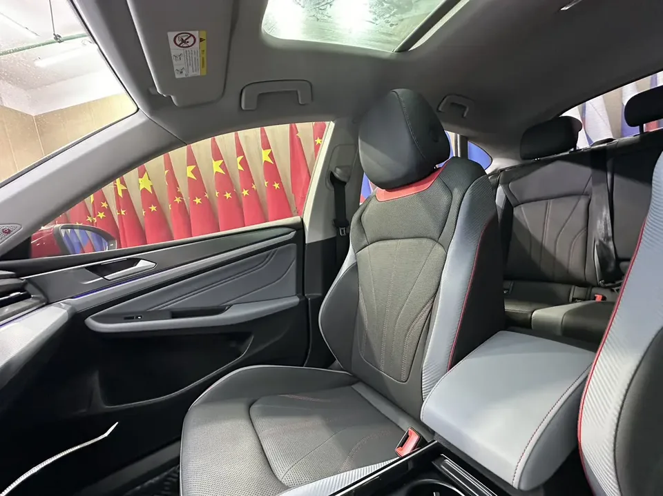 Volkswagen Lamando Lingdu L 280TSI DSG Super Hot Flagship Edition 2023 — миниатюра 4