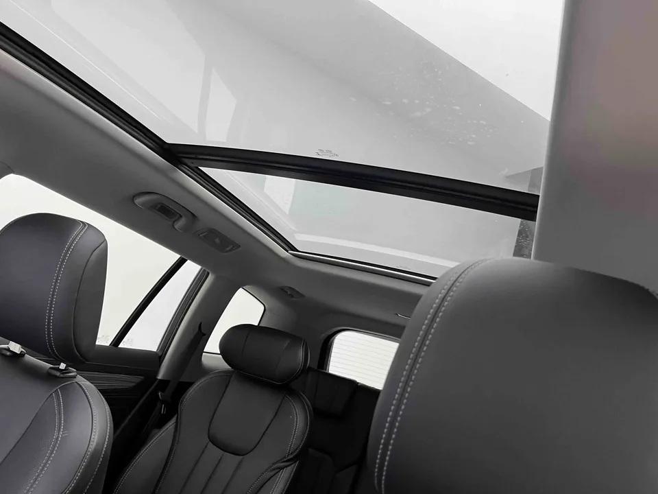 Ford Lingyu EcoBoost 225 6-seater platinum collar type 2022 — миниатюра 5