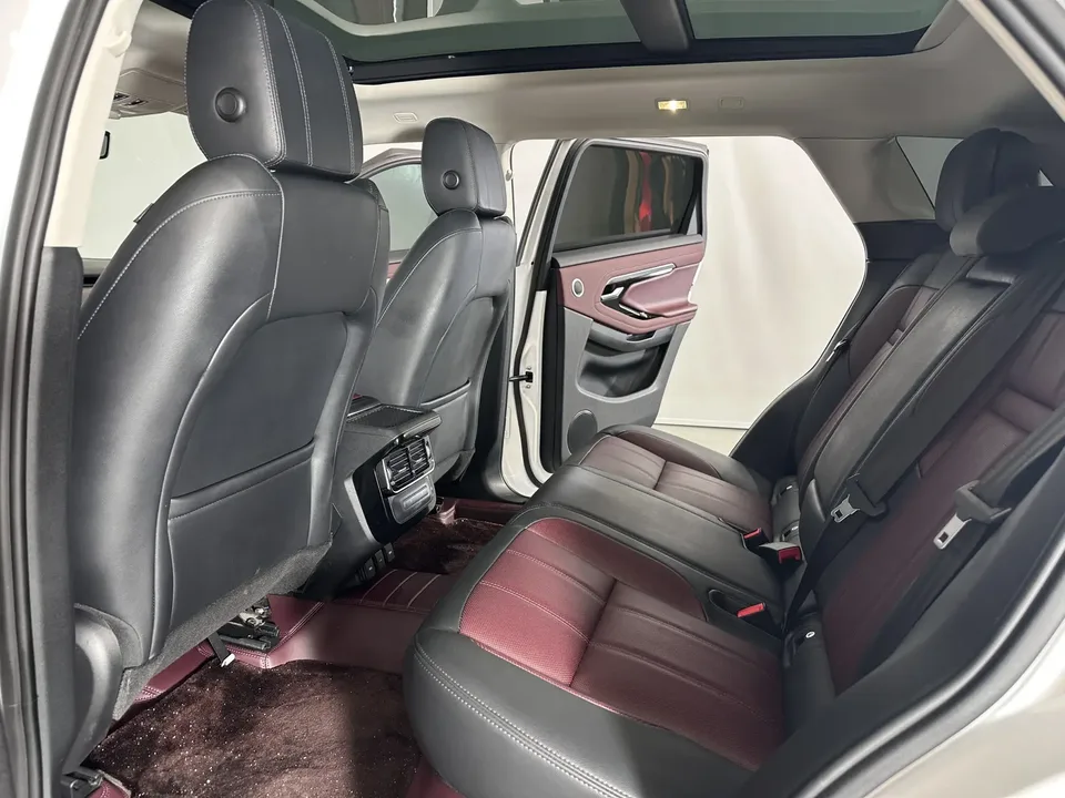 Land Rover Range Rover Evoque Aurora L 249PS R-Dynamic Luxury Edition 2023 — миниатюра 5