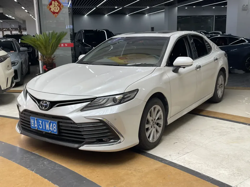 Toyota Camry 2022