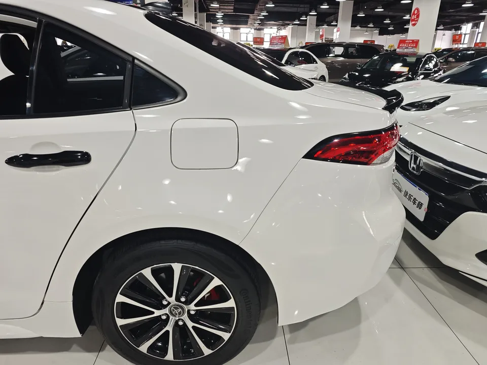 Toyota Levin Lei Ling 2024 Levin Hybrid 1.8L Knight Edition 2024 — thumbnail 3