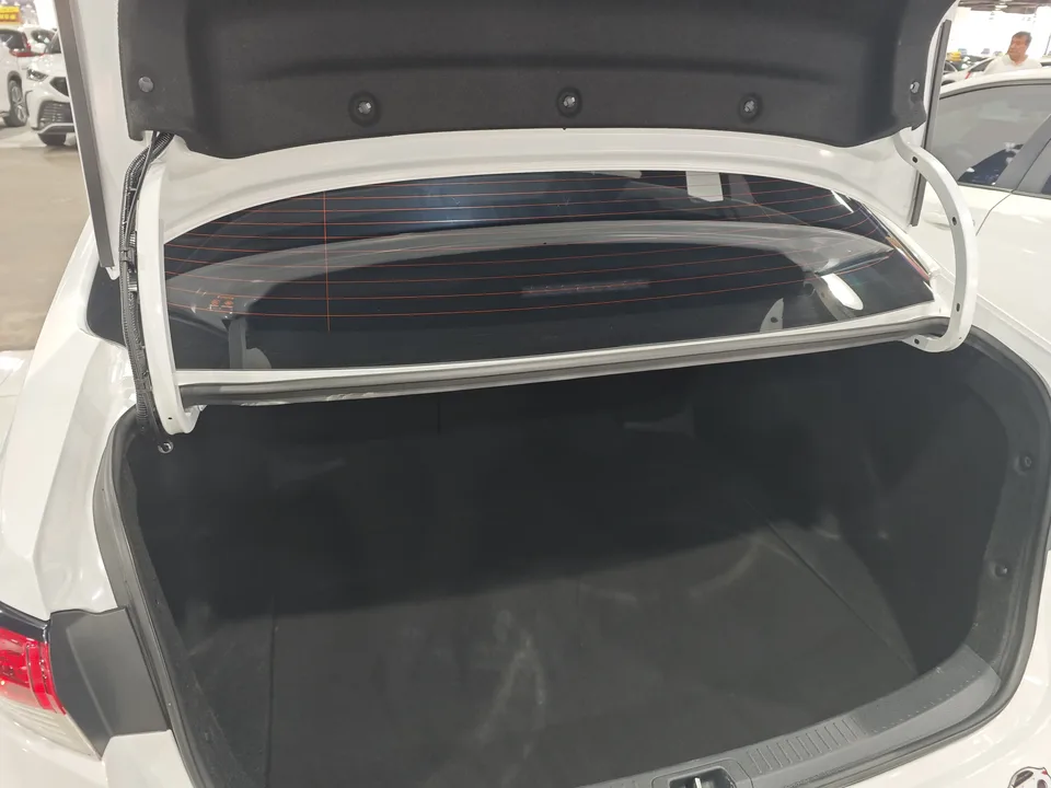 Toyota Levin Lei Ling 2024 Levin Hybrid 1.8L Knight Edition 2024 — thumbnail 5