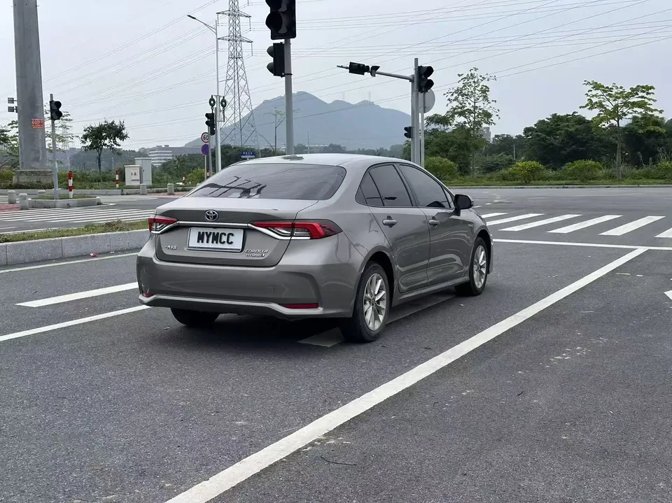 Toyota Corolla Corolla 2022 Corolla Hybrid 1.8L E-CVT Pioneer Edition 2022 — thumbnail 2