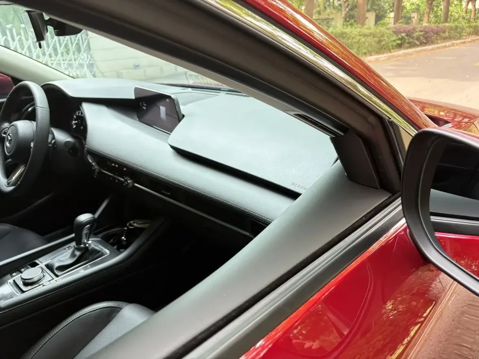 Mazda Axela Mazda3 2023 2.0L Automatic Premium Edition 2023 — thumbnail 5
