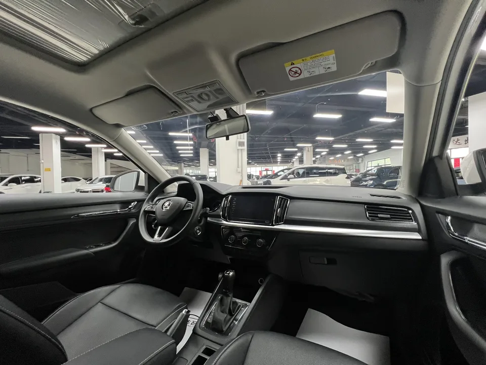 Skoda Comek Comek 2022 1.5L Automatic Comfort Edition 2022 — thumbnail 5