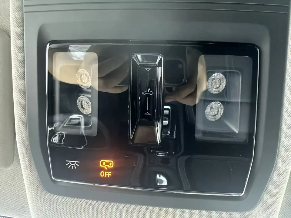 Skoda Octavia facelift PRO TSI280 DSG exclusive version 2024 — миниатюра 3