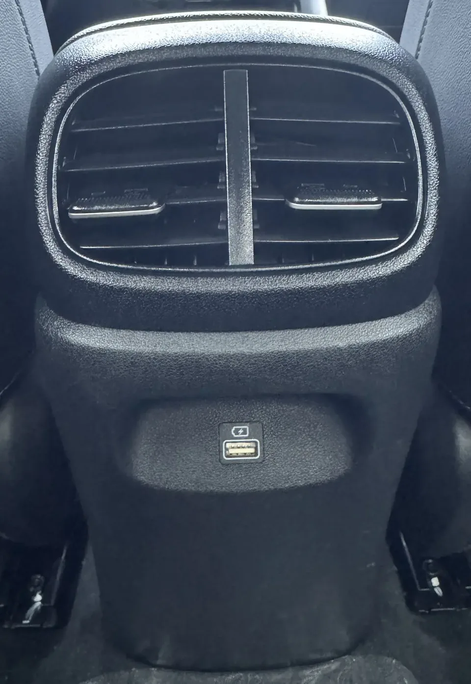 Hyundai Elantra Elantra 2022 1.5L CVT LUX Premium Edition 2024 — thumbnail 4