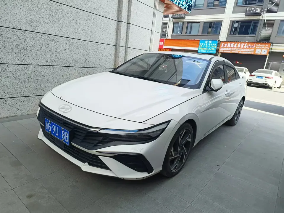 Hyundai Elantra Elantra 2023 1.5L CVT GLX Elite Edition 2024 — photo 1, buy with delivery to Moscow
