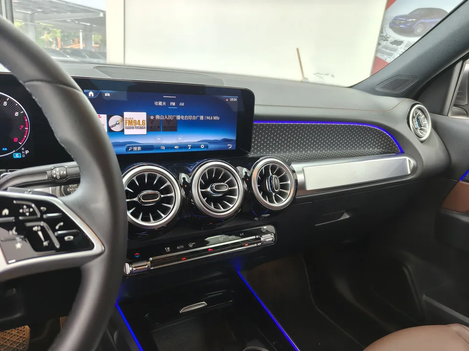 Mercedes-Benz GLB-Class GLB 200 Dynamic 2025 — миниатюра 4