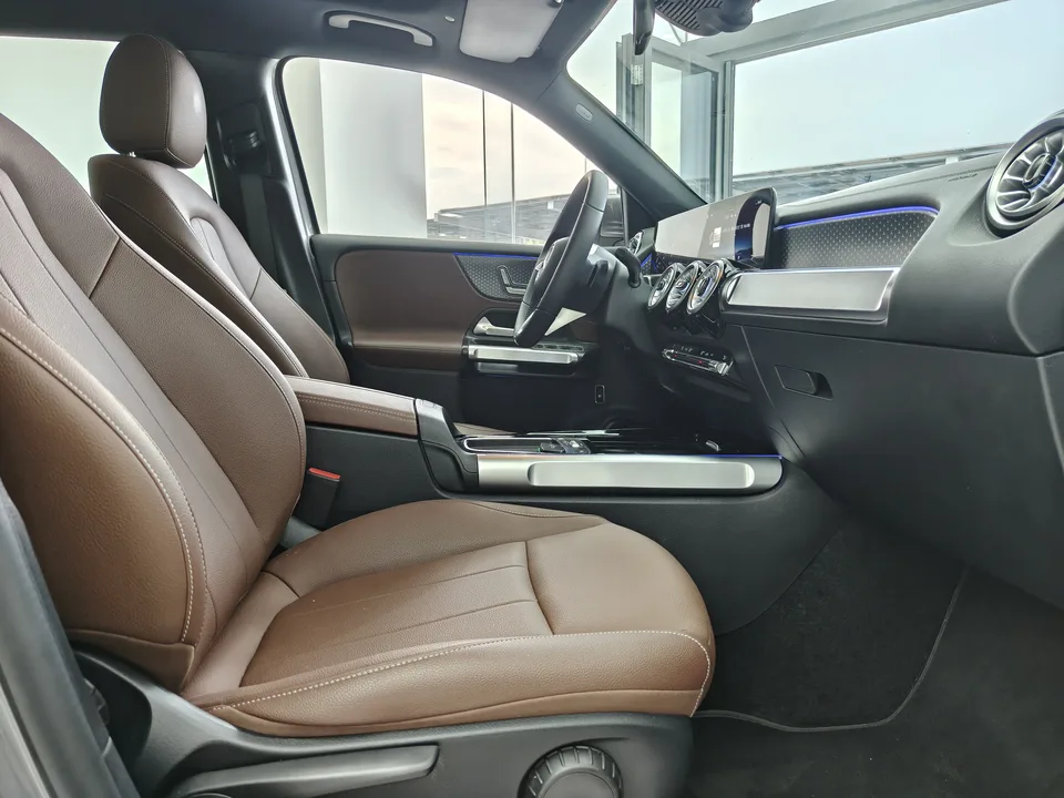Mercedes-Benz GLB-Class GLB 200 Dynamic 2025 — миниатюра 5