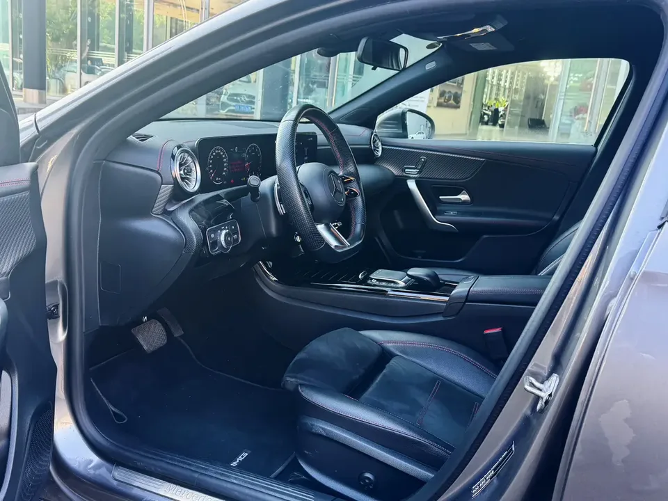 Mercedes-Benz Mercedes Benz A Class Mercedes-Benz A-Class 2023 A 200 L Sports Sedan Fashion Edition 2023 — миниатюра 5