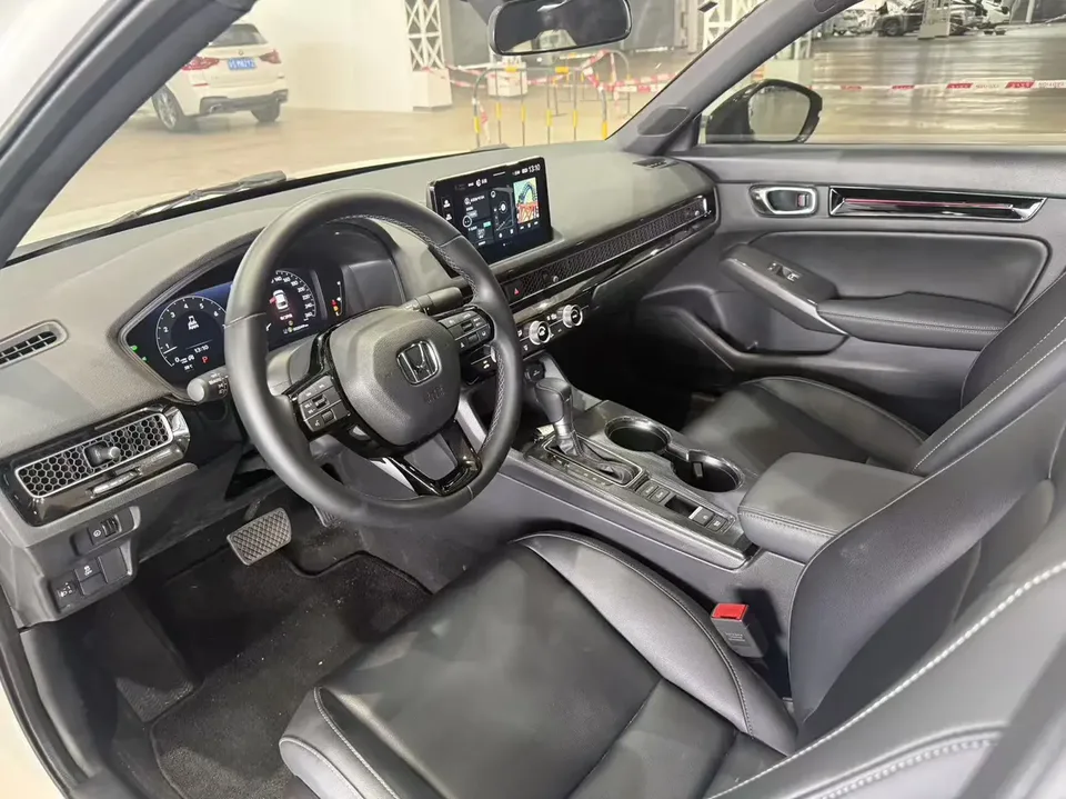 Honda CIVIC 240TURBO CVT Zhiqu Pro 2025 — миниатюра 3