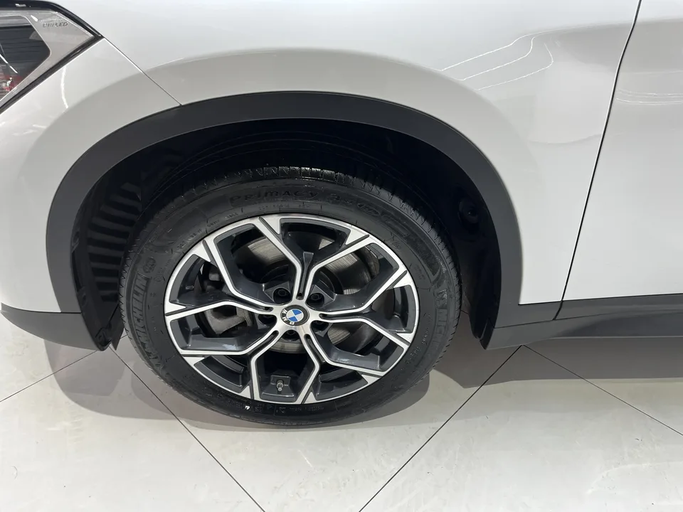 BMW X1 X1 2022 BMW X1 2022 sDrive25Li Leading Edition 2023 — thumbnail 2