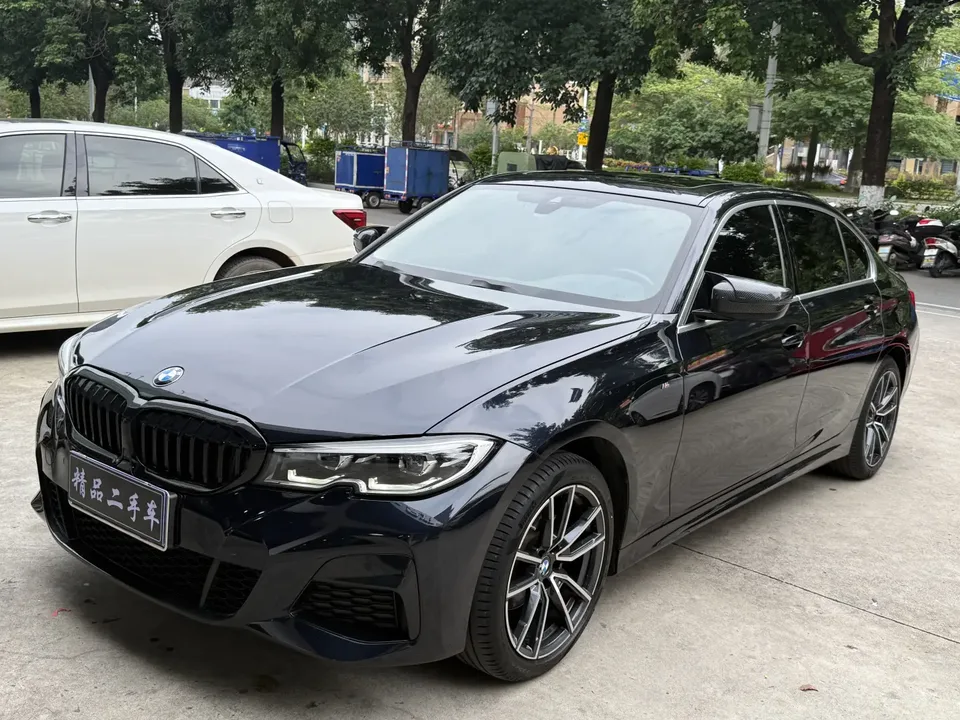 BMW 3 Series 2022