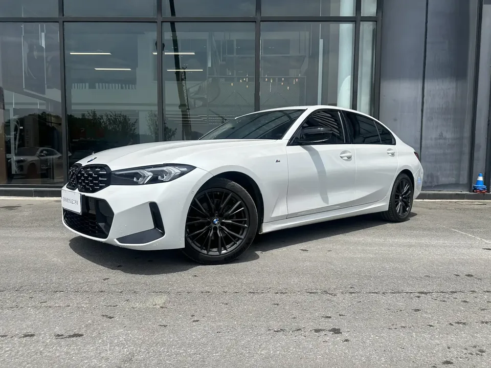BMW 3 Series 2023