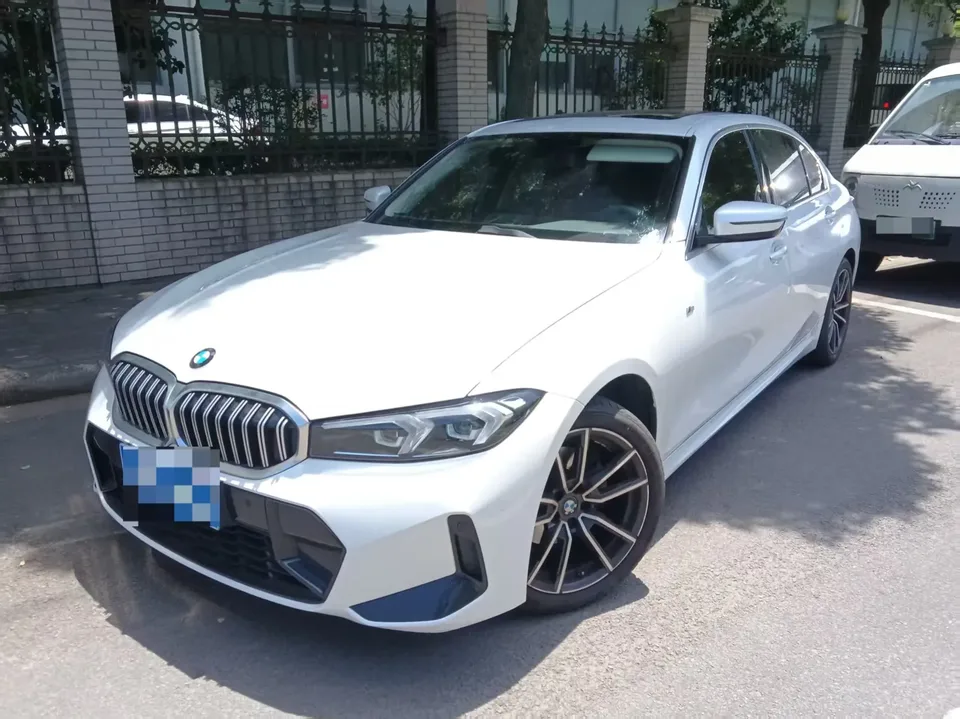 BMW 3 Series 2023