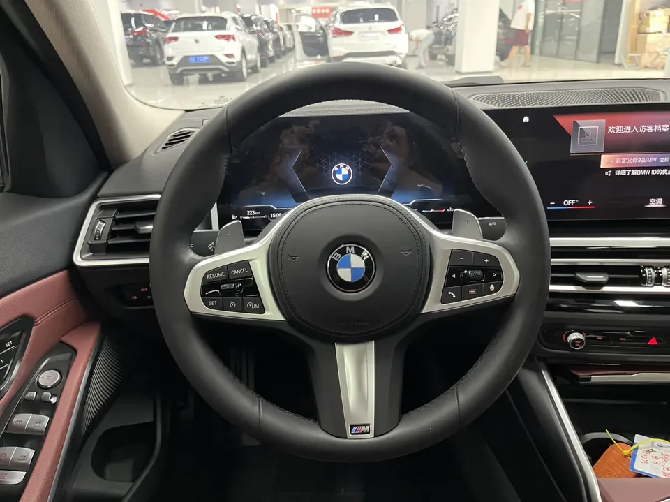 BMW 3 Series BMW 3 Series 2023 320Li M Sport Package 2023 — миниатюра 4