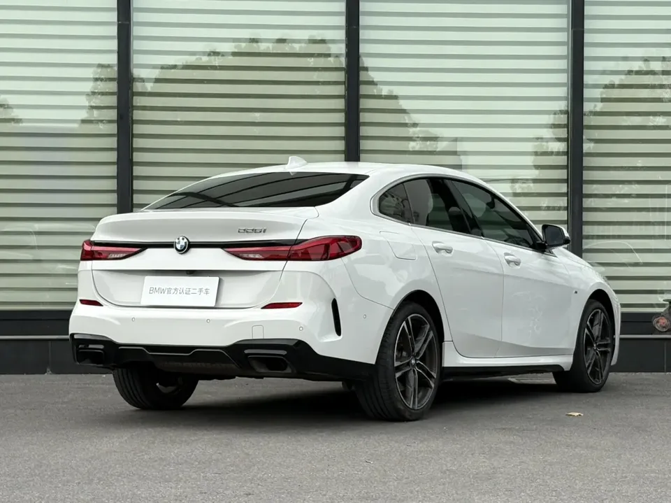 BMW 2 Series 225i Four-Door Coupe M Sport Package 2023 — миниатюра 2