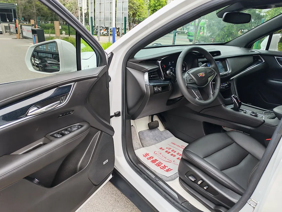 Cadillac XT5 Cadillac XT5 2023 2.0T 2WD Fashion Edition 2023 — миниатюра 5