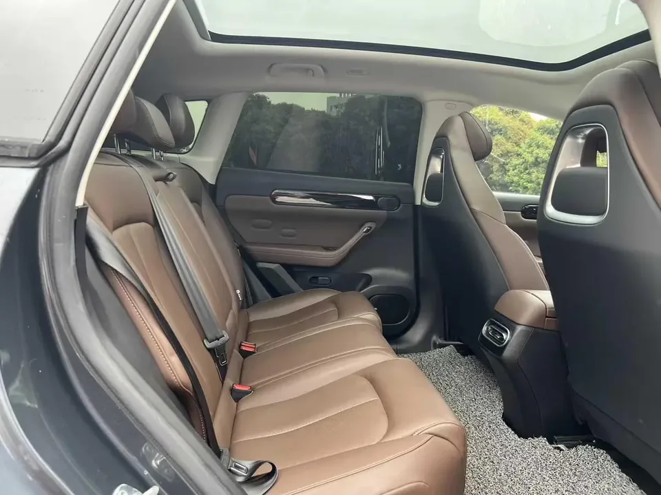 Leapmotor Zero running C11 Extended Range 200 Comfort Edition 2023 — миниатюра 3